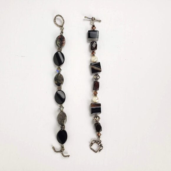Lot of 2 polished stone natural beaded toggle closure silver tone bracelets - Picture 1 of 4
